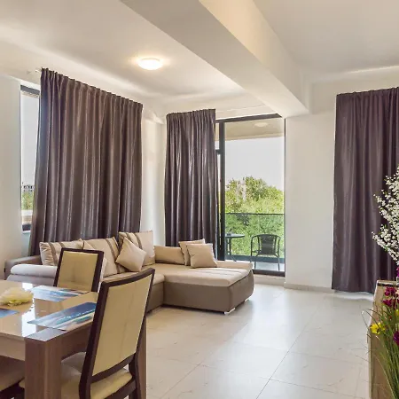 Daire B&P Apartments Promenada